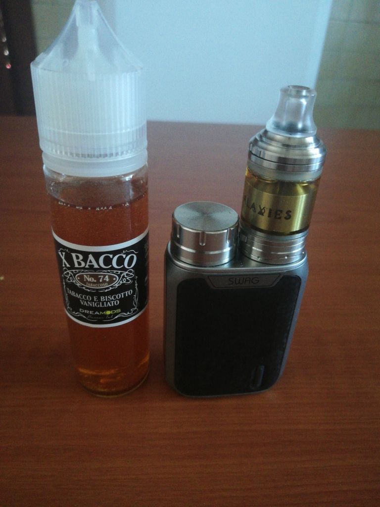 cosa succede se non diluisco il liquido della sigaretta elettronica CBD vape: cosa sono gli e-liquid al CBD main image 0
