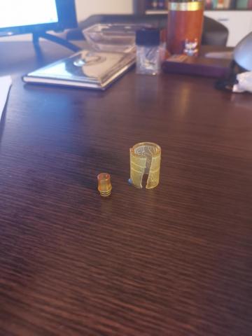 Tank e drip tip gialli Penodat.jpg